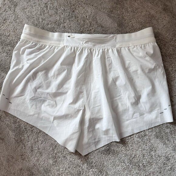 Nike Swift Dri-FIT Mid Rise 2.5" Shorts Women's HQ0638-133 Size XL NWT - Picture 5 of 10